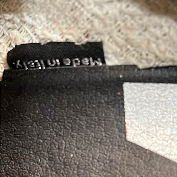 P448 Sz 40 Thea Low Women’s Sneakers - Picture 11 of 12